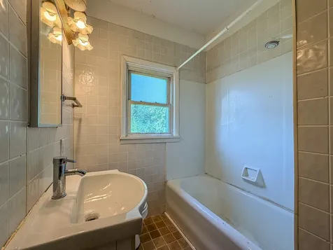 1104 West Williams Street Danville IL 61832