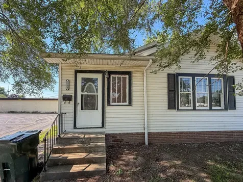 1104 West Williams Street Danville IL 61832