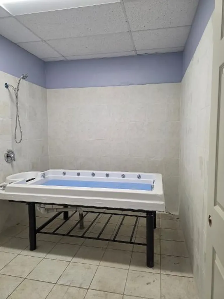 2322 West Roosevelt Road Chicago IL 60608