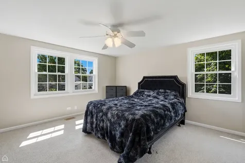 32 Timber Hill Road Buffalo Grove IL 60089