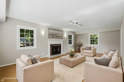 32 Timber Hill Road Buffalo Grove IL 60089