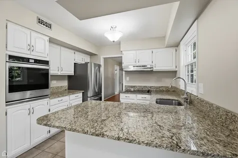 32 Timber Hill Road Buffalo Grove IL 60089