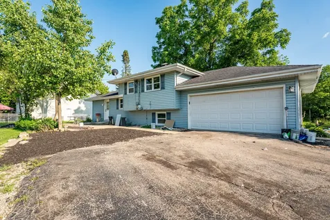 28W520 Lester Street West Chicago IL 60185