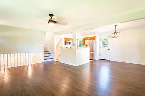 28W520 Lester Street West Chicago IL 60185