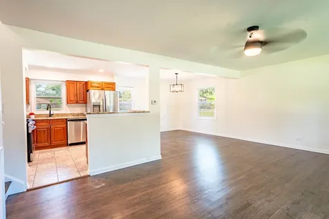 28W520 Lester Street West Chicago IL 60185