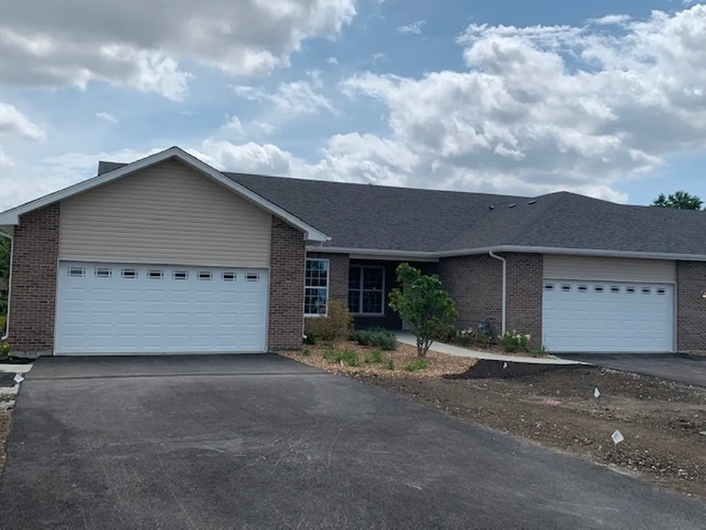 402 Bluebell Drive Bolingbrook IL 60440