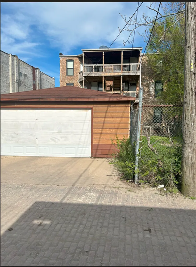 4622-4624 South Indiana Avenue Chicago IL 60653