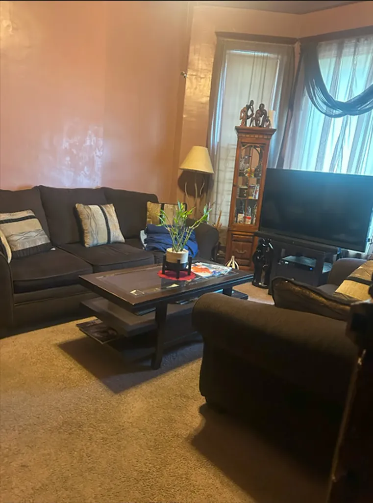 4622-4624 South Indiana Avenue Chicago IL 60653