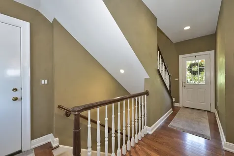 1673 Balmoral Lane Inverness IL 60067