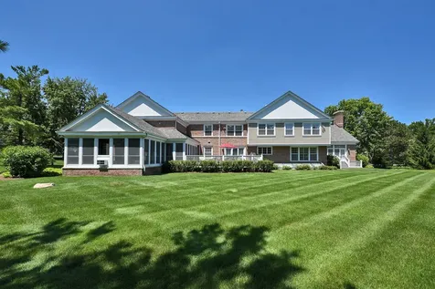 1673 Balmoral Lane Inverness IL 60067