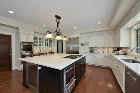 1673 Balmoral Lane Inverness IL 60067