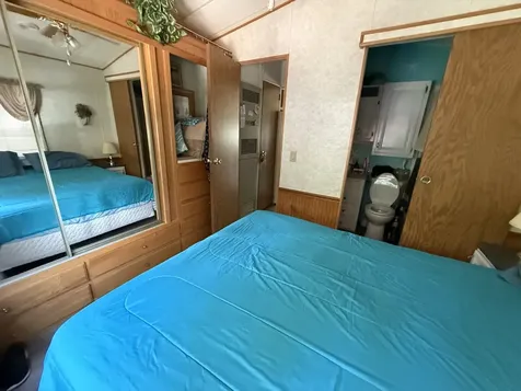 8-121 Woodhaven Lakes Sublette IL 61367