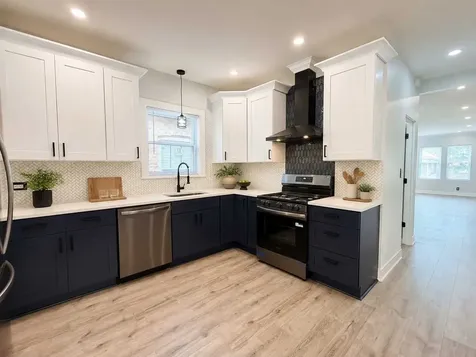 7522 South Aberdeen Street Chicago IL 60620