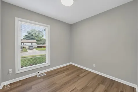 201 Pell Avenue Romeoville IL 60446