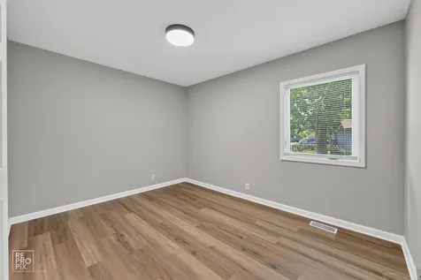 201 Pell Avenue Romeoville IL 60446