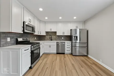 201 Pell Avenue Romeoville IL 60446