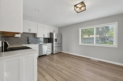 201 Pell Avenue Romeoville IL 60446