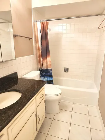 8001 West Courte Drive Niles IL 60714