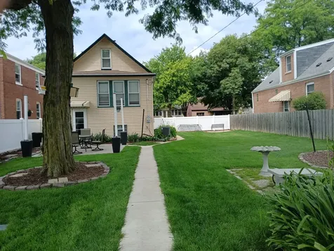 4017 Oak Avenue Brookfield IL 60513