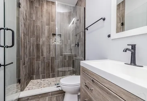 6334 South Langley Avenue S Chicago IL 60637