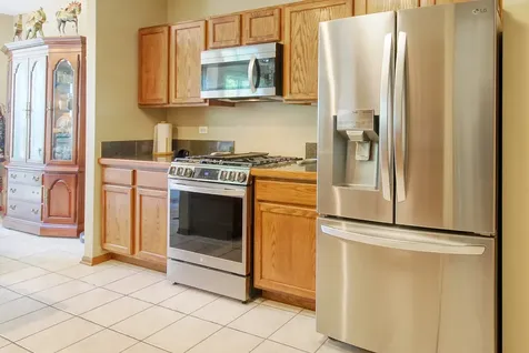383 Shadow Creek Drive Vernon Hills IL 60061