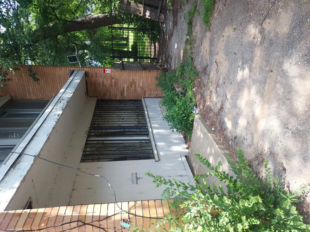 7829 South South Shore Drive Chicago IL 60649