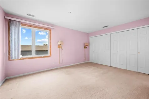 1979 Ammer Ridge Court Glenview IL 60025