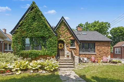 1009 John Street Joliet IL 60435