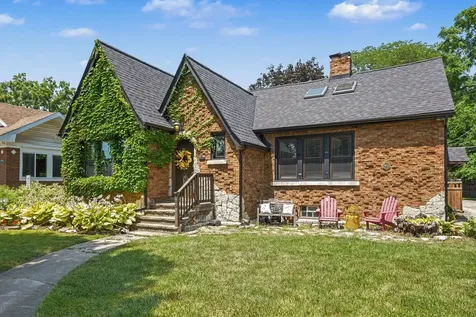 1009 John Street Joliet IL 60435