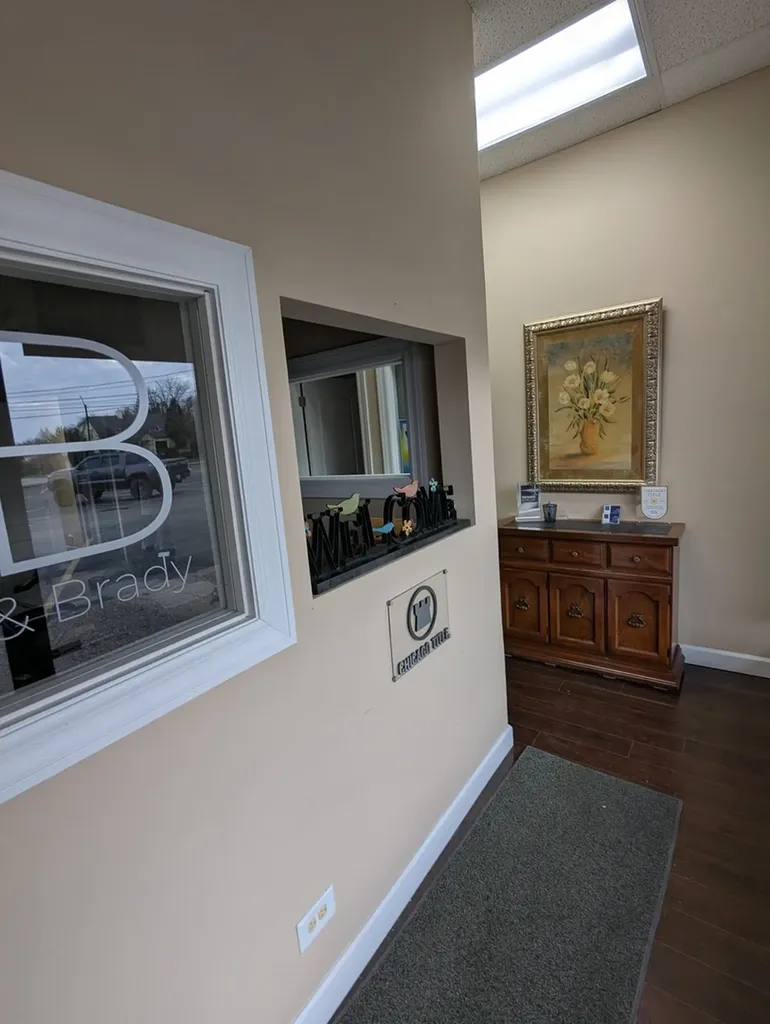 463 North Roselle Road Roselle IL 60172
