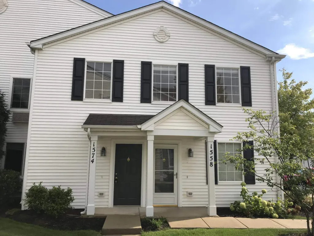 1574 Mcclure Road Aurora IL 60505