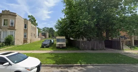 5600 South Laflin Street Chicago IL 60636