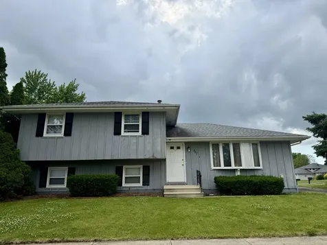 1337 Raymond Street Joliet IL 60431