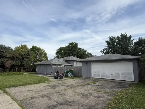 1337 Raymond Street Joliet IL 60431
