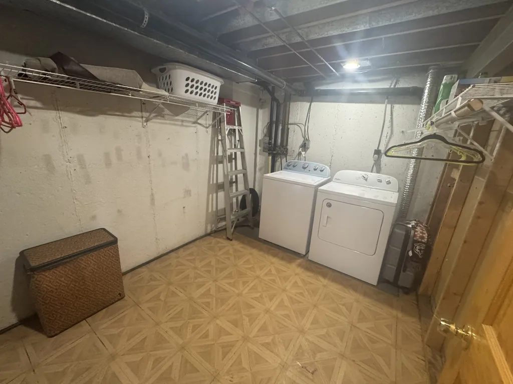 140 Julie Road Bolingbrook IL 60440