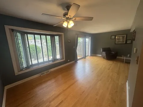 140 Julie Road Bolingbrook IL 60440