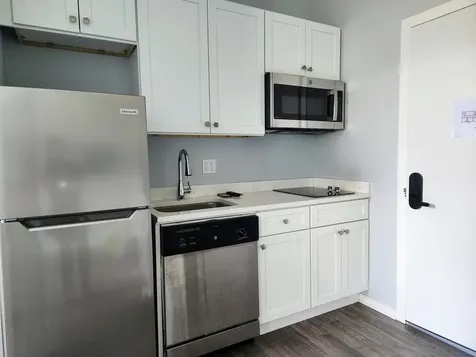 1409 West Diversey Parkway Chicago IL 60614