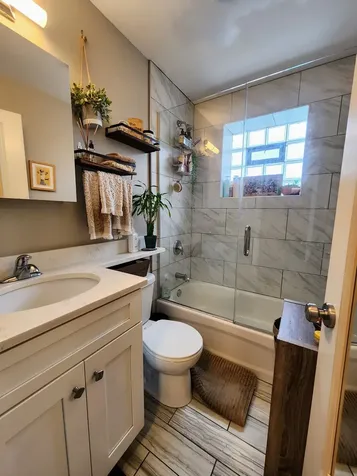 1409 West Diversey Parkway Chicago IL 60614