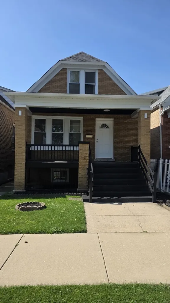 3507 West 60th Place Chicago IL 60629
