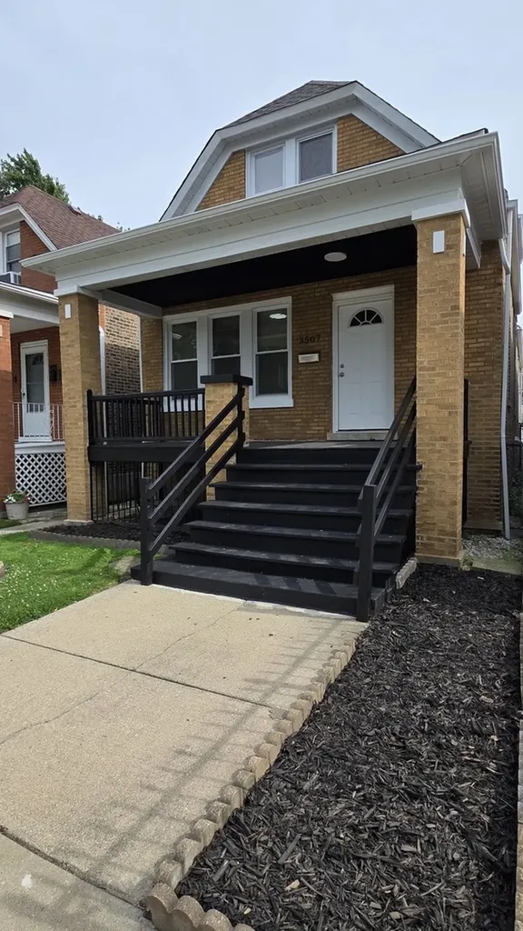 3507 West 60th Place Chicago IL 60629