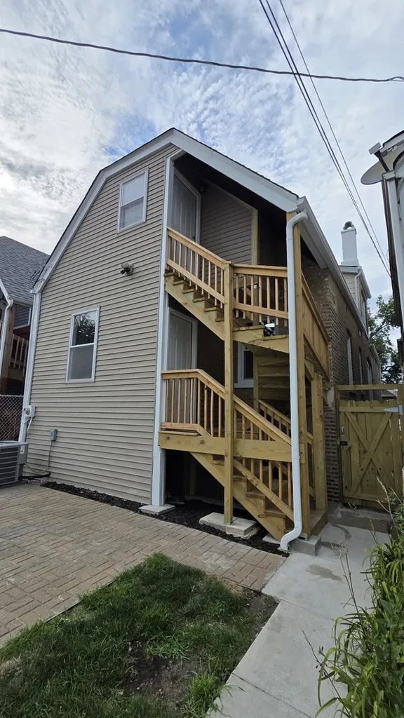 3507 West 60th Place Chicago IL 60629
