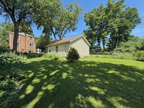 435 North Princeton Avenue Villa Park IL 60181