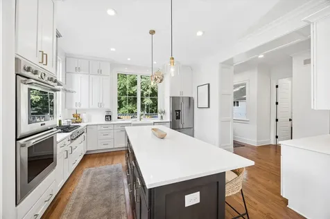 33 South Cowley Road Riverside IL 60546