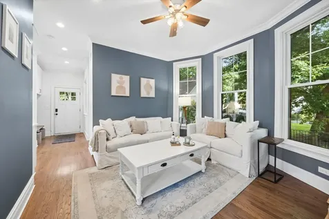 33 South Cowley Road Riverside IL 60546
