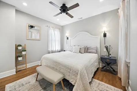 33 South Cowley Road Riverside IL 60546