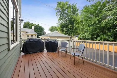33 South Cowley Road Riverside IL 60546