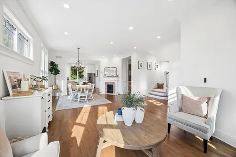 33 South Cowley Road Riverside IL 60546