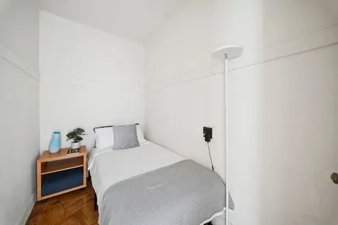 2000 North Lincoln Park West Avenue Chicago IL 60614