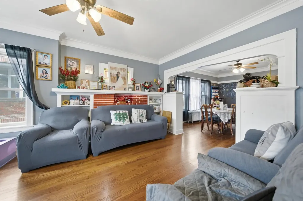 5944 South Albany Avenue Chicago IL 60629