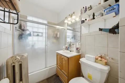 5944 South Albany Avenue Chicago IL 60629